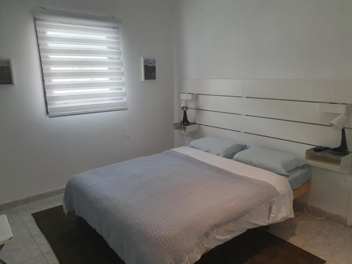 Chambre Bleue 2 Personnes Netanya Exterior photo